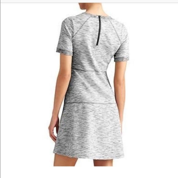 Athleta Tall Textured En Route Dress - Picture 3 of 7